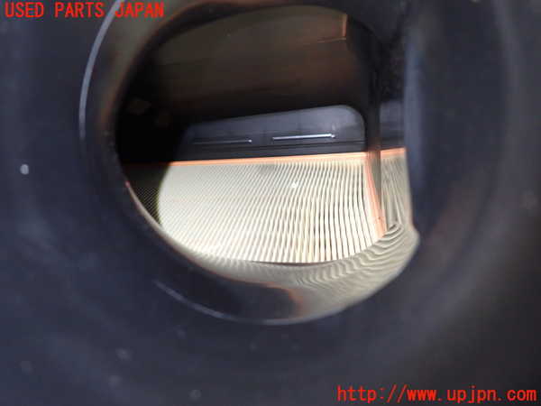 1UPJ-9235402560]VW アルテオン(3HDJHF)エアクリーナーボックス 中古_3
