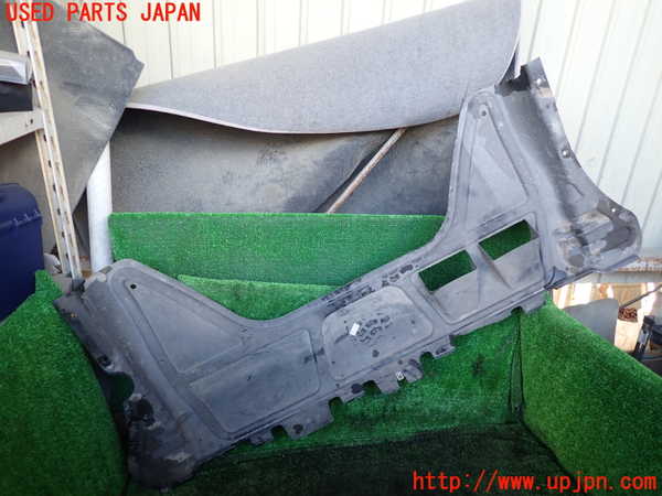 1UPJ-9235401721]VW アルテオン(3HDJHF)アンダーカバー1 中古_2