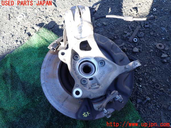 1UPJ-9235404290]VW アルテオン(3HDJHF)右フロントナックルハブ 中古_2