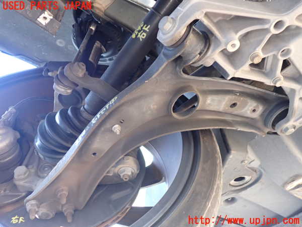 1UPJ-9235405176]VW アルテオン(3HDJHF)右フロントロアアーム1 中古_2