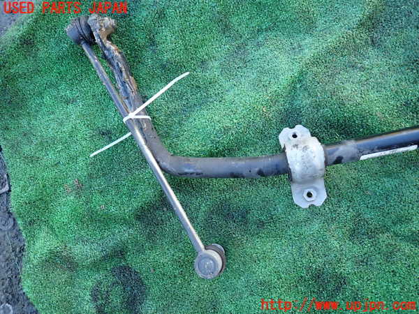 1UPJ-9235405440]VW アルテオン(3HDJHF)フロントスタビライザー 中古_3