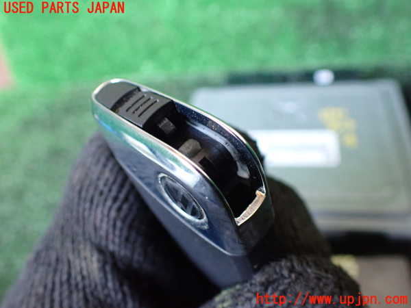 1UPJ-9235406110]VW アルテオン(3HDJHF)エンジンコンピューター 中古_4