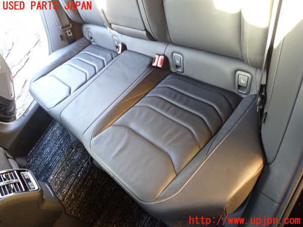 1UPJ-9235407385]VW アルテオン(3HDJHF)リアシート 中古_3
