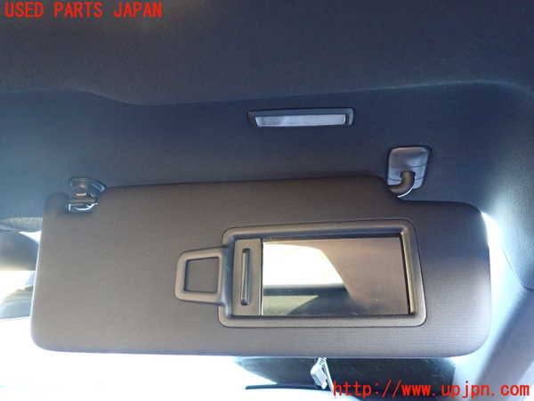 1UPJ-9235407625]VW アルテオン(3HDJHF)室内サンバイザー右側 中古_3