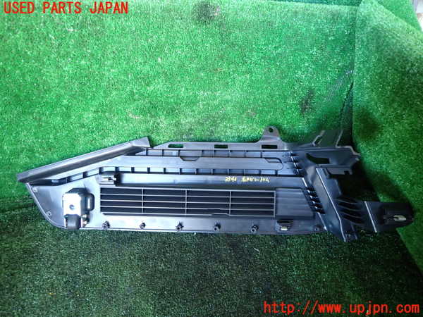 1UPJ-9235407675]VW アルテオン(3HDJHF)右リアピラートリム 中古_2