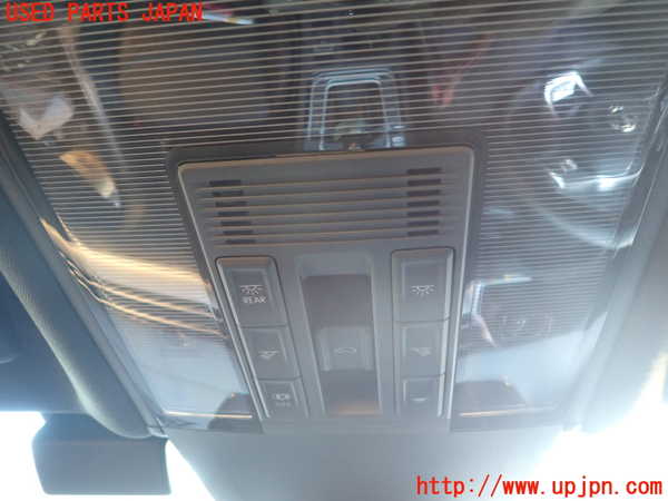 1UPJ-9235406411]VW アルテオン(3HDJHF)ルームランプ1（1列目） 中古_2