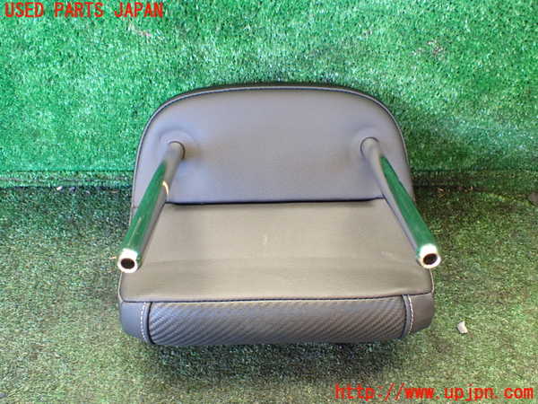 1UPJ-9235407150]VW アルテオン(3HDJHF)右2列目ヘッドレスト 中古_3