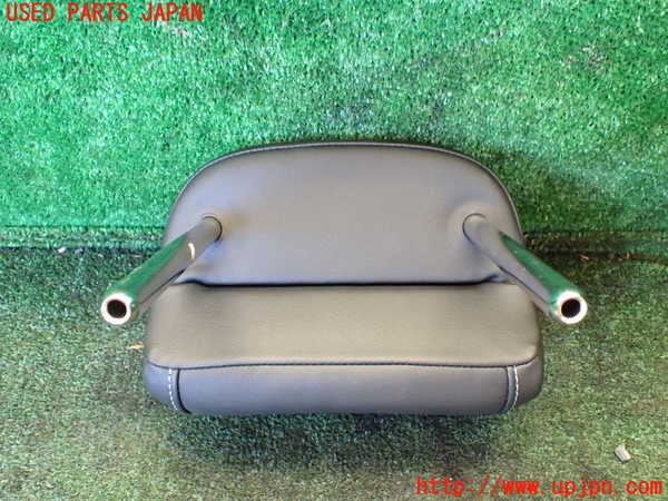 1UPJ-9235407130]VW アルテオン(3HDJHF)真中2列目ヘッドレスト 中古_3