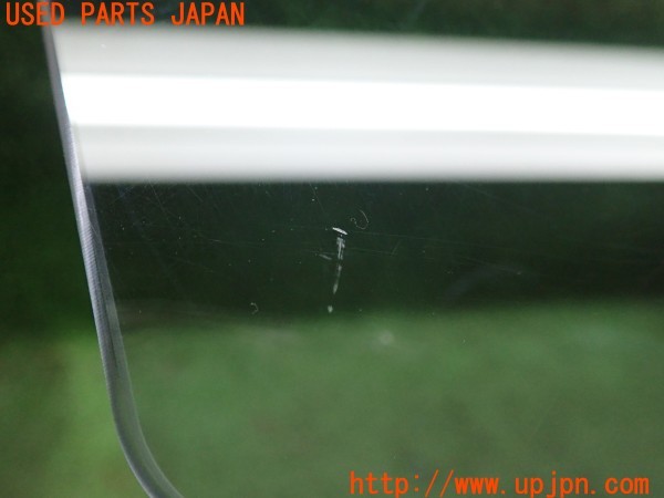 3UPJ=9235410602]アバルト 124スパイダー(NF2EK)社外 ウィンドディフレクター 中古_4