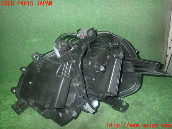 1UPJ-9235411132]アバルト・124スパイダー(NF2EK)左ヘッドライト LED 中古_2