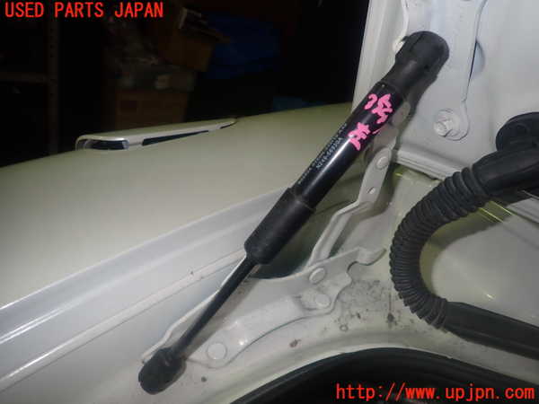 1UPJ-9235411506]アバルト・124スパイダー(NF2EK)トランクダンパー 中古_2