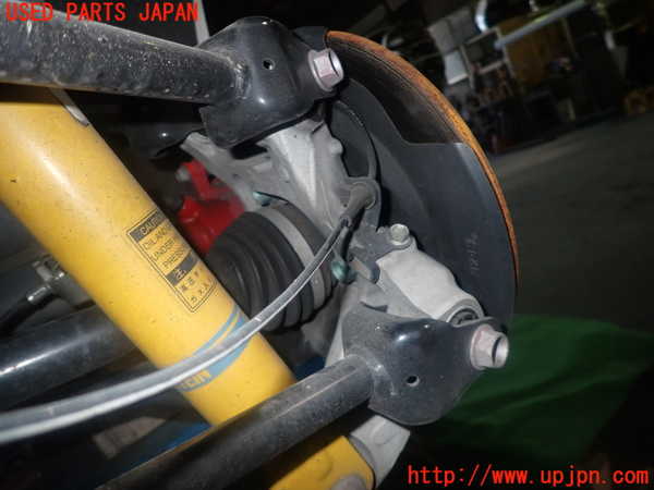 1UPJ-9235414300]アバルト・124スパイダー(NF2EK)右リアナックルハブ 中古_2