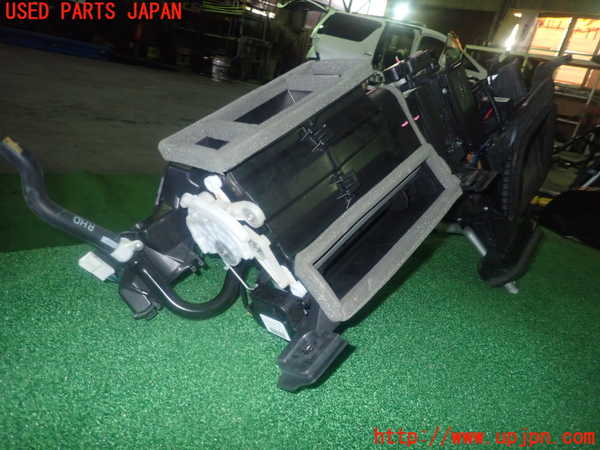 1UPJ-9235416081]アバルト・124スパイダー(NF2EK)エバポレーター1 中古_3