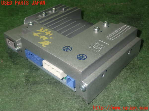 1UPJ-9235416589]アバルト・124スパイダー(NF2EK)カーナビゲーション HDD 中古_3