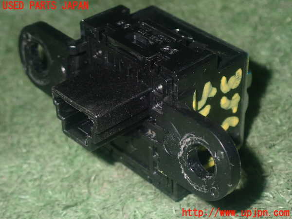 1UPJ-9235416306]アバルト・124スパイダー(NF2EK)スイッチ1(SPORT) 中古_3