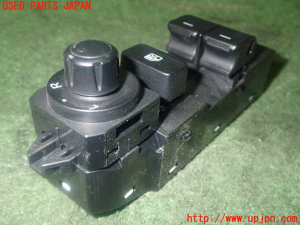 1UPJ-9235416240]アバルト・124スパイダー(NF2EK)右パワーウィンドウスイッチ 中古_2