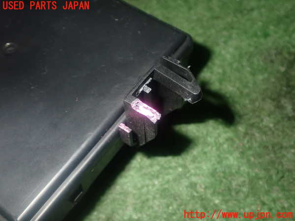 1UPJ-9235416146]アバルト・124スパイダー(NF2EK)コンピューター1 中古 D10A-675Z0-C_4