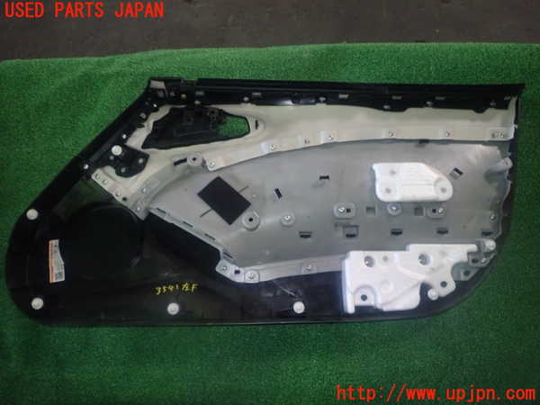 1UPJ-9235411264]アバルト・124スパイダー(NF2EK)左ドア内張り 中古_2