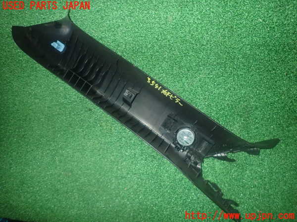 1UPJ-9235417655]アバルト・124スパイダー(NF2EK)右フロントピラートリム 中古_2