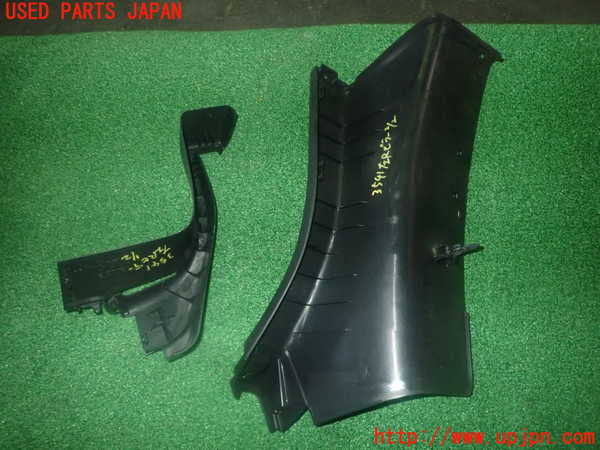 1UPJ-9235417680]アバルト・124スパイダー(NF2EK)左リアピラートリム 中古_2