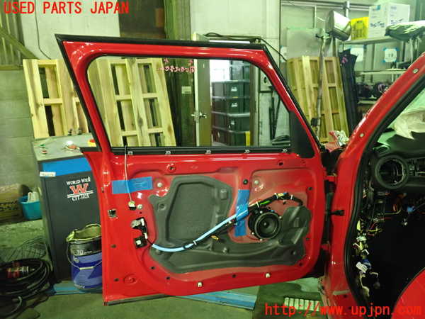 1UPJ-9235421260]BMW ミニ(MINI)クーパーD(XV15MW)(F55)左前ドア 中古_4