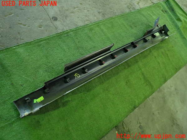 1UPJ-9235421390]BMW ミニ(MINI)クーパーD(XV15MW)(F55)右サイドステップ 中古_3