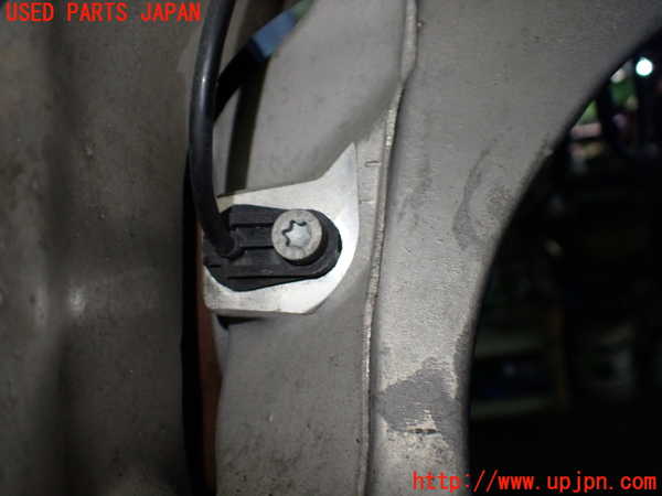 1UPJ-9235424295]BMW ミニ(MINI)クーパーD(XV15MW)(F55)左フロントナックルハブ 中古_3