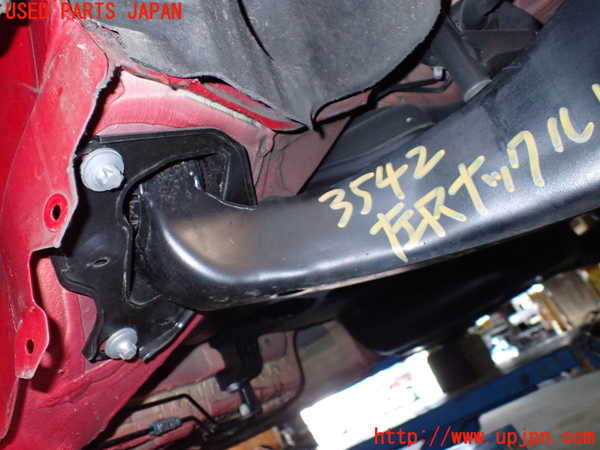 1UPJ-9235424305]BMW ミニ(MINI)クーパーD(XV15MW)(F55)左リアナックルハブ 中古_2