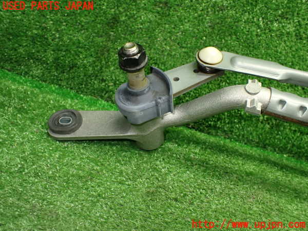 1UPJ-9235426770]BMW ミニ(MINI)クーパーD(XV15MW)(F55)フロントワイパーモーター 中古_2