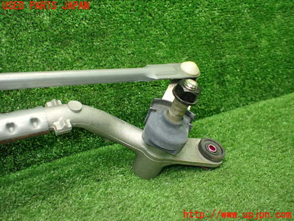 1UPJ-9235426770]BMW ミニ(MINI)クーパーD(XV15MW)(F55)フロントワイパーモーター 中古_3