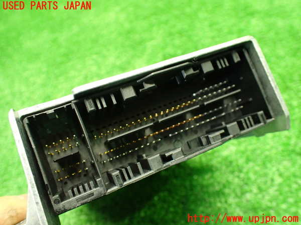 1UPJ-9235426145]BMW ミニ(MINI)クーパーD(XV15MW)(F55)エアバッグコンピューター (展開済)(ジャンク品) 中古_3