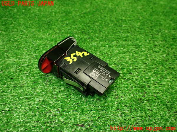 1UPJ-9235426290]BMW ミニ(MINI)クーパーD(XV15MW)(F55)ハザードスイッチ 中古_3