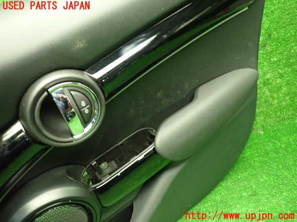 1UPJ-9235421234]BMW ミニ(MINI)クーパーD(XV15MW)(F55)右前ドア内張り 中古_2