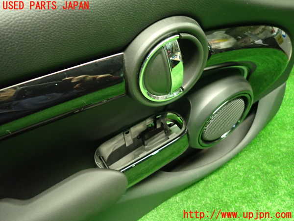 1UPJ-9235421264]BMW ミニ(MINI)クーパーD(XV15MW)(F55)左前ドア内張り 中古_2