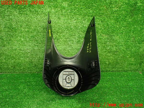 1UPJ-9235427810]BMW ミニ(MINI)クーパーD(XV15MW)(F55)ドリンクホルダー 中古_4