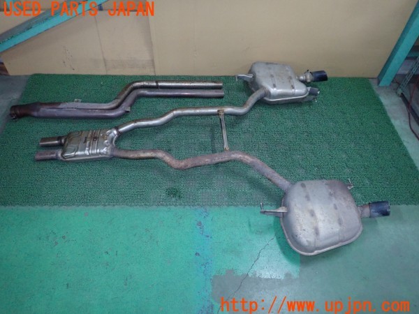 3UPJ=9235430152]BMW アクティブハイブリッド5(FZ35 F10)純正 7610551 マフラー カット済み 2分割 中古_4