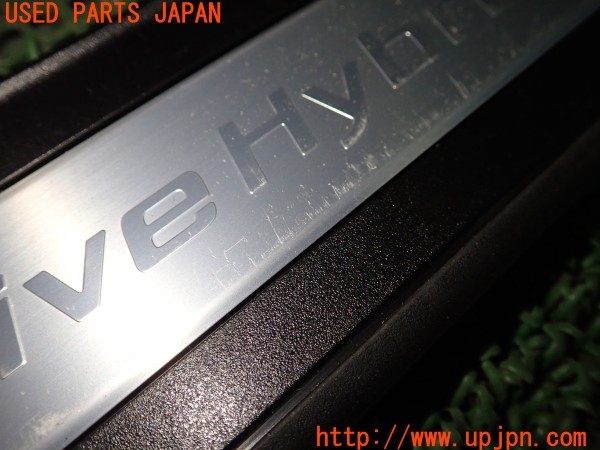 3UPJ=9235430616]BMW アクティブハイブリッド5(FZ35 F10)純正 スカッフプレート 中古_3