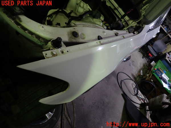 1UPJ-9235431082]BMW アクティブハイブリッド5(AH5) F10(FZ35)左前フェンダー 中古_4