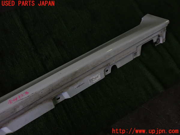 1UPJ-9235431392]BMW アクティブハイブリッド5(AH5) F10(FZ35)左サイドステップ 中古_2