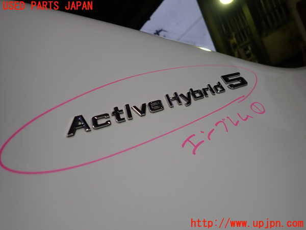 1UPJ-9235431631]BMW アクティブハイブリッド5(AH5) F10(FZ35)エンブレム1 中古_2