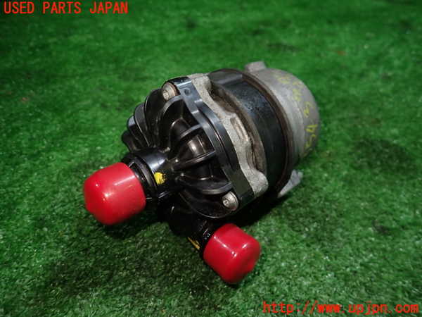 1UPJ-9235432110]BMW アクティブハイブリッド5(AH5) F10(FZ35)ウォーターポンプ 中古_2