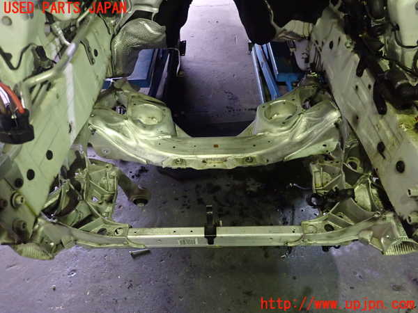 1UPJ-9235435285]BMW アクティブハイブリッド5(AH5) F10(FZ35)フロントメンバー 中古_3