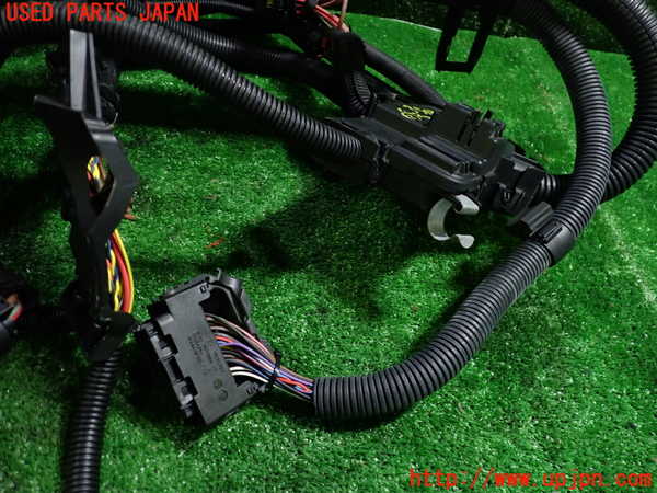 1UPJ-9235436807]BMW アクティブハイブリッド5(AH5) F10(FZ35)ハーネス2 中古_3