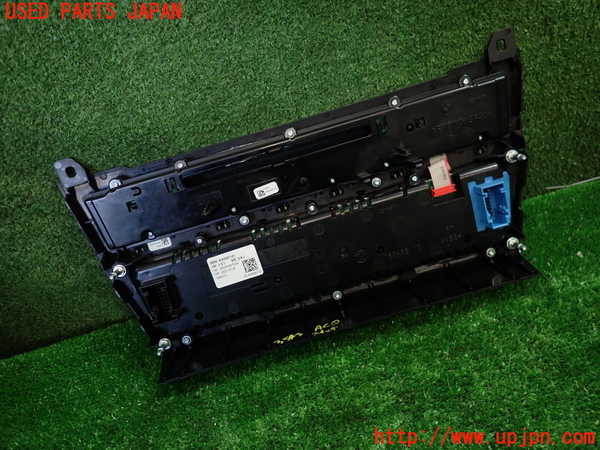 1UPJ-9235436066]BMW アクティブハイブリッド5(AH5) F10(FZ35)エアコンスイッチ1 中古_4