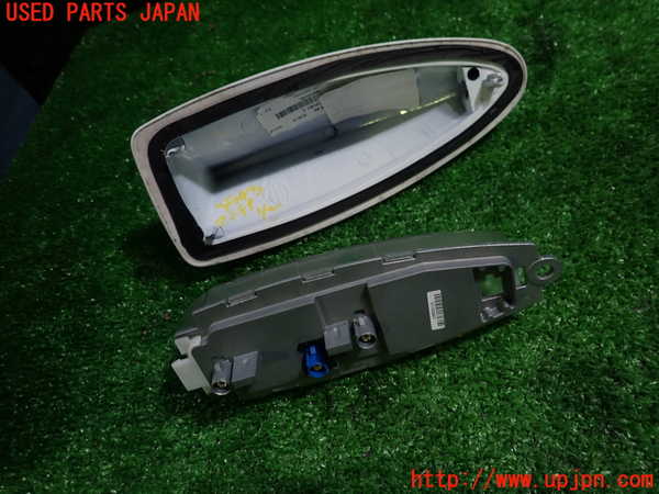 1UPJ-9235436550]BMW アクティブハイブリッド5(AH5) F10(FZ35)アンテナ 中古_5