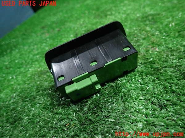 1UPJ-9235436311]BMW アクティブハイブリッド5(AH5) F10(FZ35)スイッチ6(ロック) 中古_2