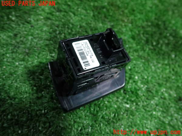 1UPJ-9235436245]BMW アクティブハイブリッド5(AH5) F10(FZ35)左前パワーウィンドウスイッチ 中古_2
