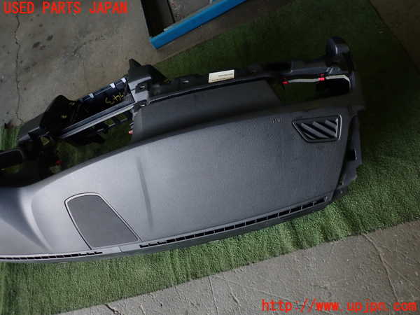1UPJ-9235437505]BMW アクティブハイブリッド5(AH5) F10(FZ35)ダッシュボード 中古_4