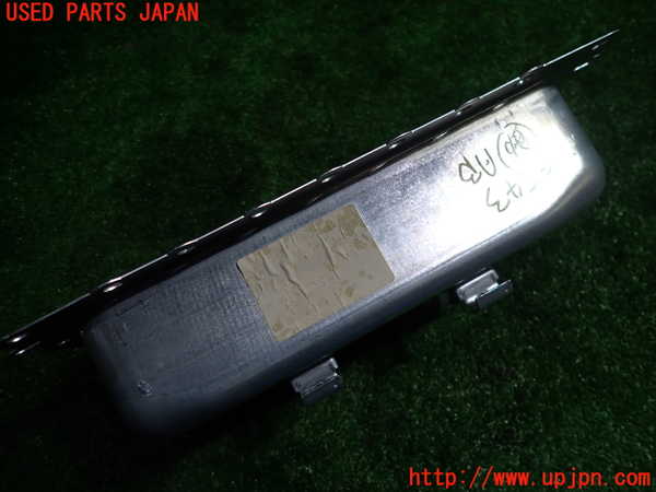 1UPJ-9235437870]BMW アクティブハイブリッド5(AH5) F10(FZ35)助手席側エアバッグカバー 中古_4