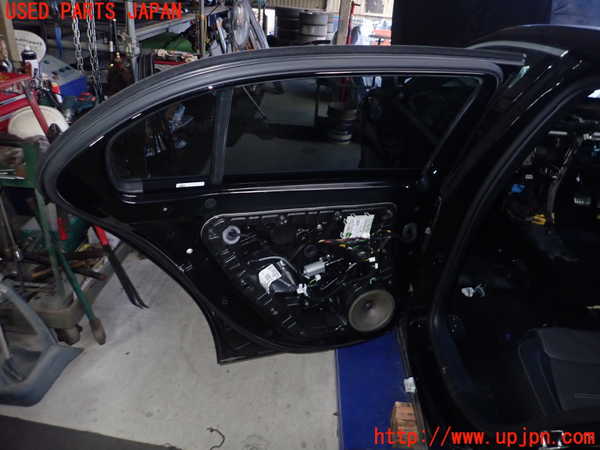 1UPJ-9235441320]ベンツ A180(177084)(W177)左後ドア 中古(43R-006723)_5